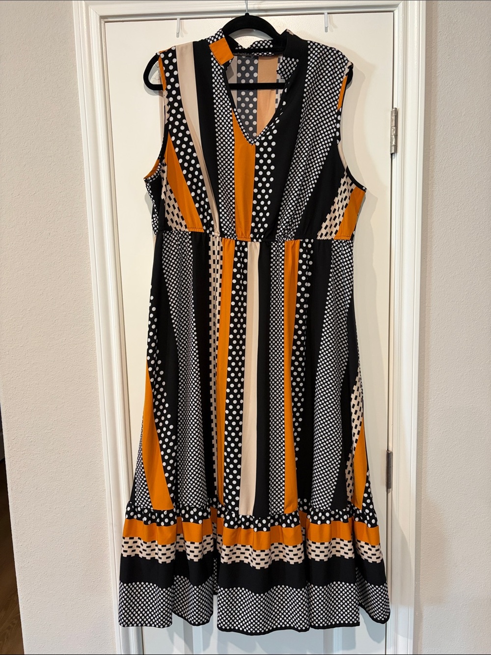 SHEIN Black, White & Orange Polka Dot Stripe Sleeveless Midi Dress
